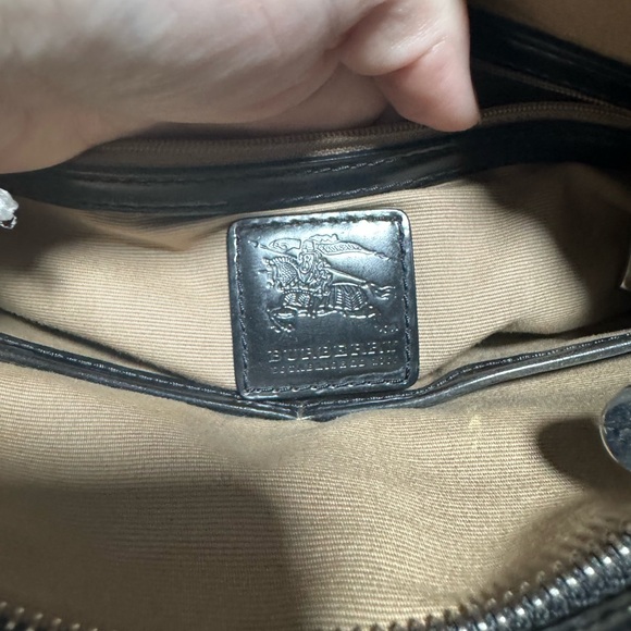 Burberry Tote Bag in Excellent condition - Picture 5 of 9